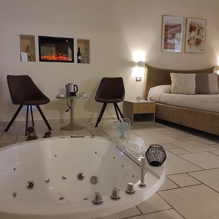 Lux Suite Таранто Екстер'єр фото