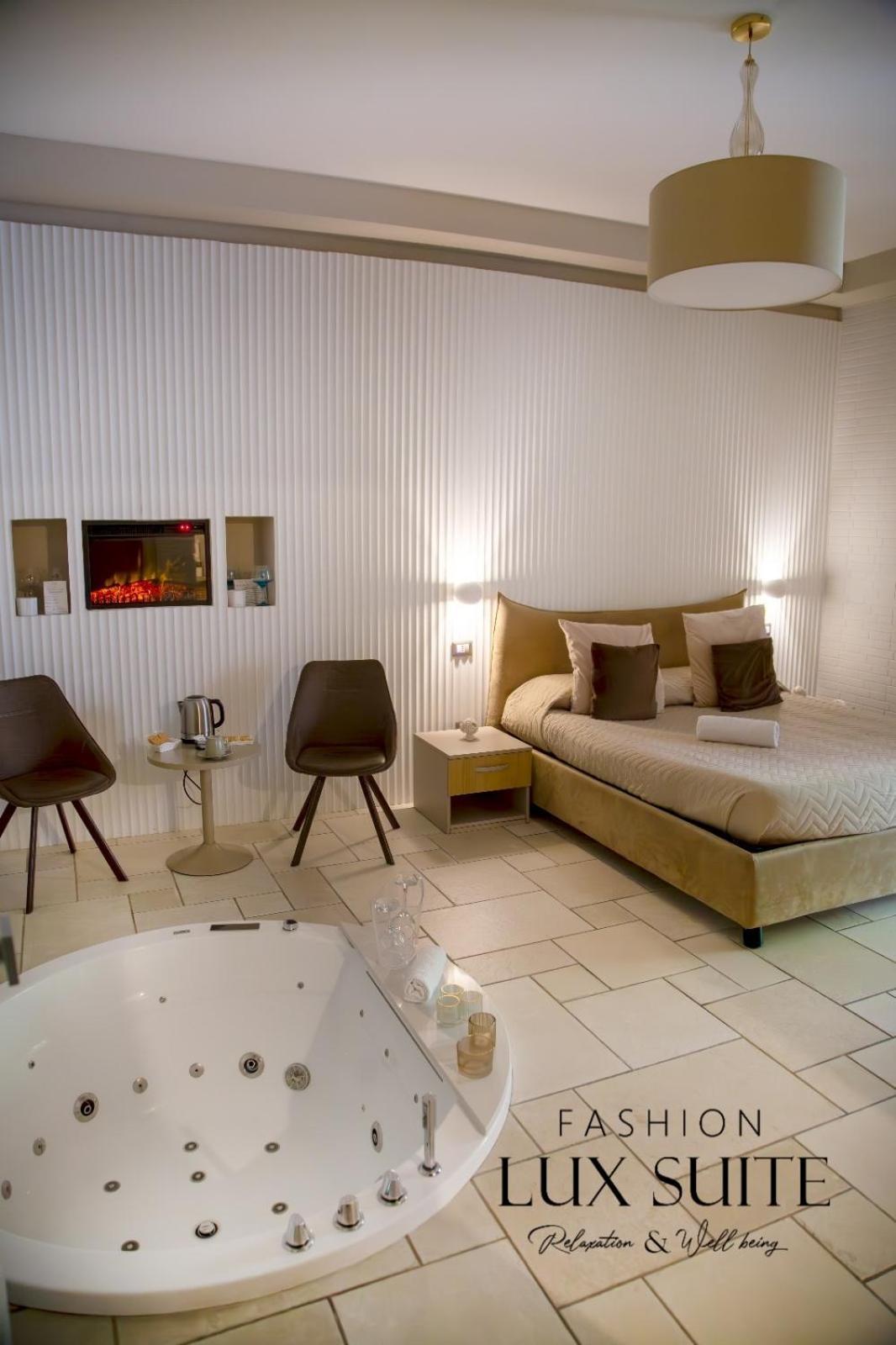 Lux Suite Таранто Екстер'єр фото